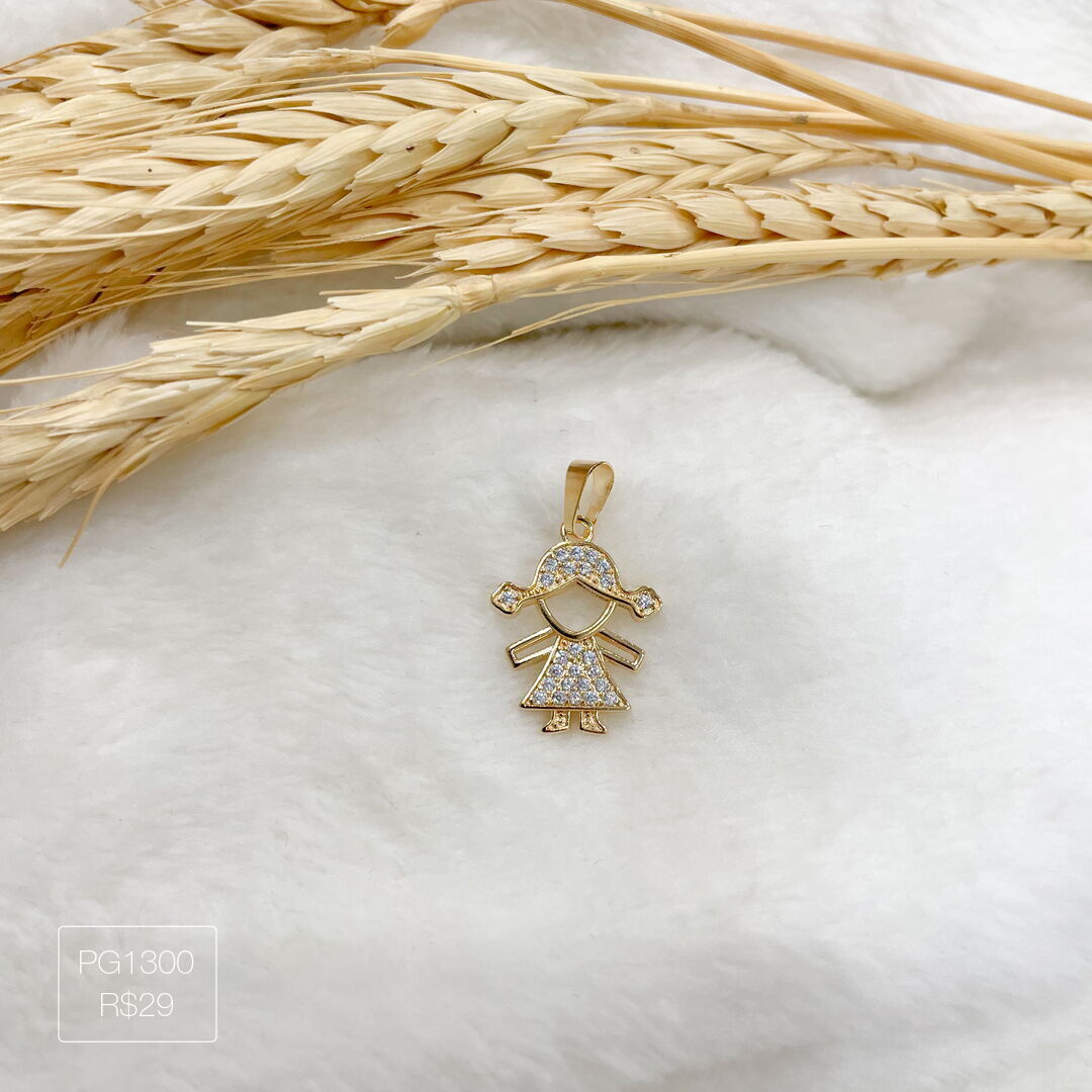 Pingente de Menina Cravejado Cristal Dourado